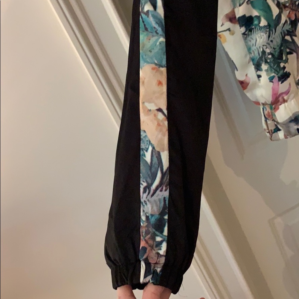 Floral Jacket - Picture 2 of 3